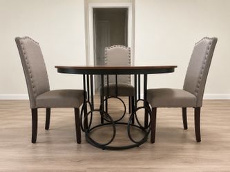 3 -Chair Dinning set must be picked up by 6/13/26!