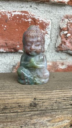 Moss Agate Buddha