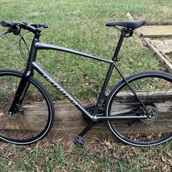 Specialized Sirrus Sport 54 cm- 18 Speed- Carbon Fork- disc brakes