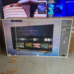 Samsung 75” QLED 4K UHD Smart Tv