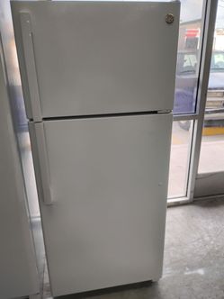 Refrigerator blanco FRIGIDAIRE top bottom 28"