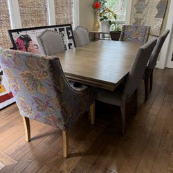 Free Dining Table And Chairs! Must Pick Up This Weekend!