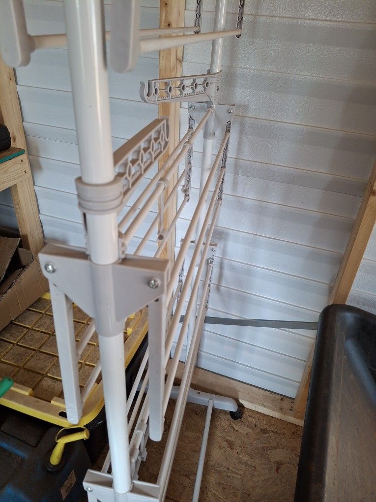 Outdoor Clothes Rack