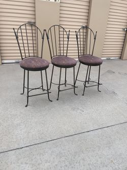 Set Of 3 Barstools