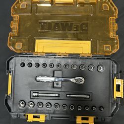 Never Used DeWalt 1/4 Inch Socket Set