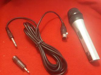 Dynamic microphone with cord and adapter