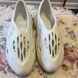 Adidas Yeezy Foam Runner slip-on shoes