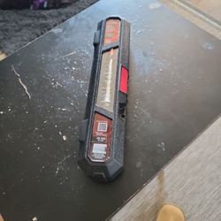 HUSKY 1/4” MICROMETER ADJUSTABLE TORQUE WRENCH