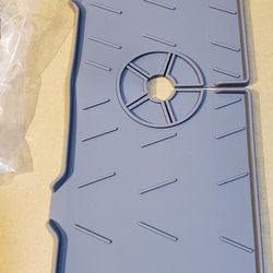 Â Silicone Sink Splash GuardÂ
