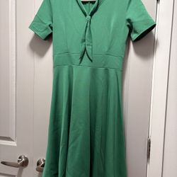 Green Vintage Reproduction Dress, Size 8