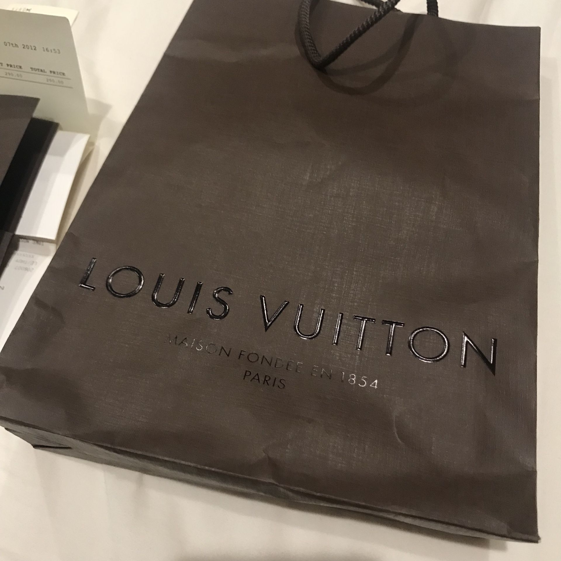 Louis Vuitton Mini Pochette Clutch Damier Ebene Monogram Print m58009 for  Sale in Long Beach, CA - OfferUp