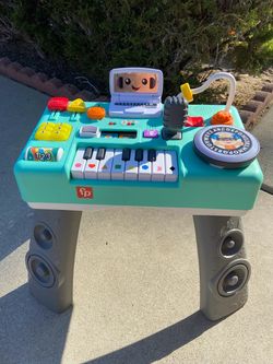 Fisher price Dj table