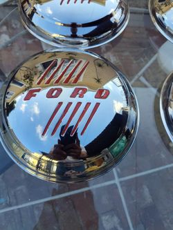 Ford Hubcaps Original