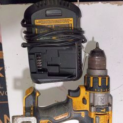 DeWalt drill with charger