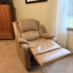 Rocking Recliner 