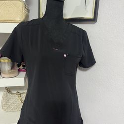 Scrub Shirt Size Small Like New 