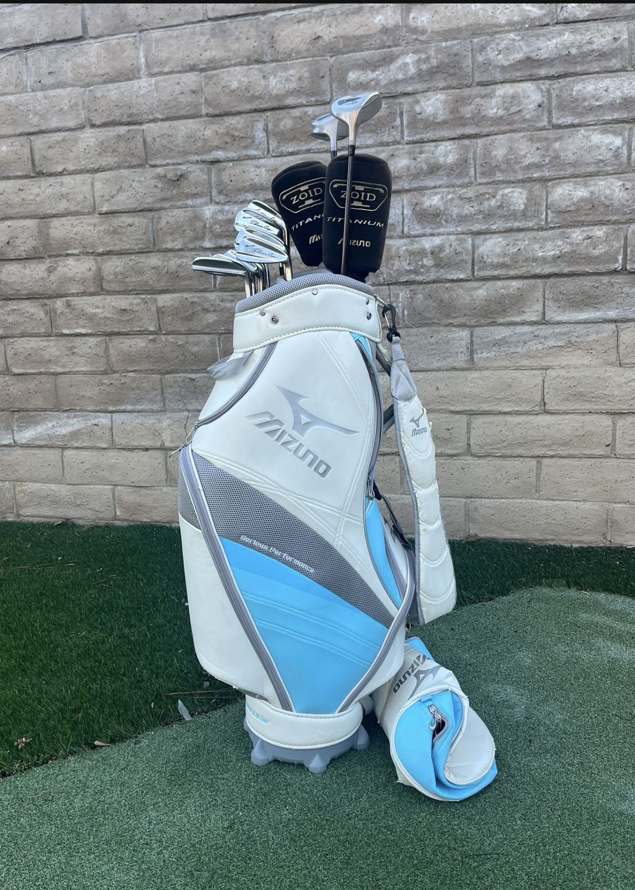 Mizuno Golf Club Set