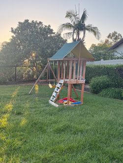 Playset Free