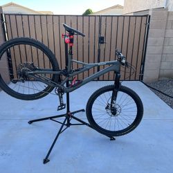 Specialized Mountain bike Carbon Fiber 