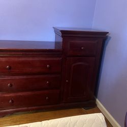Diaper Changing Table/ Dresser