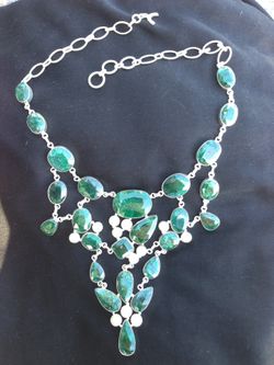 Silver Necklace with Genuine Green Sapphire and Pearls