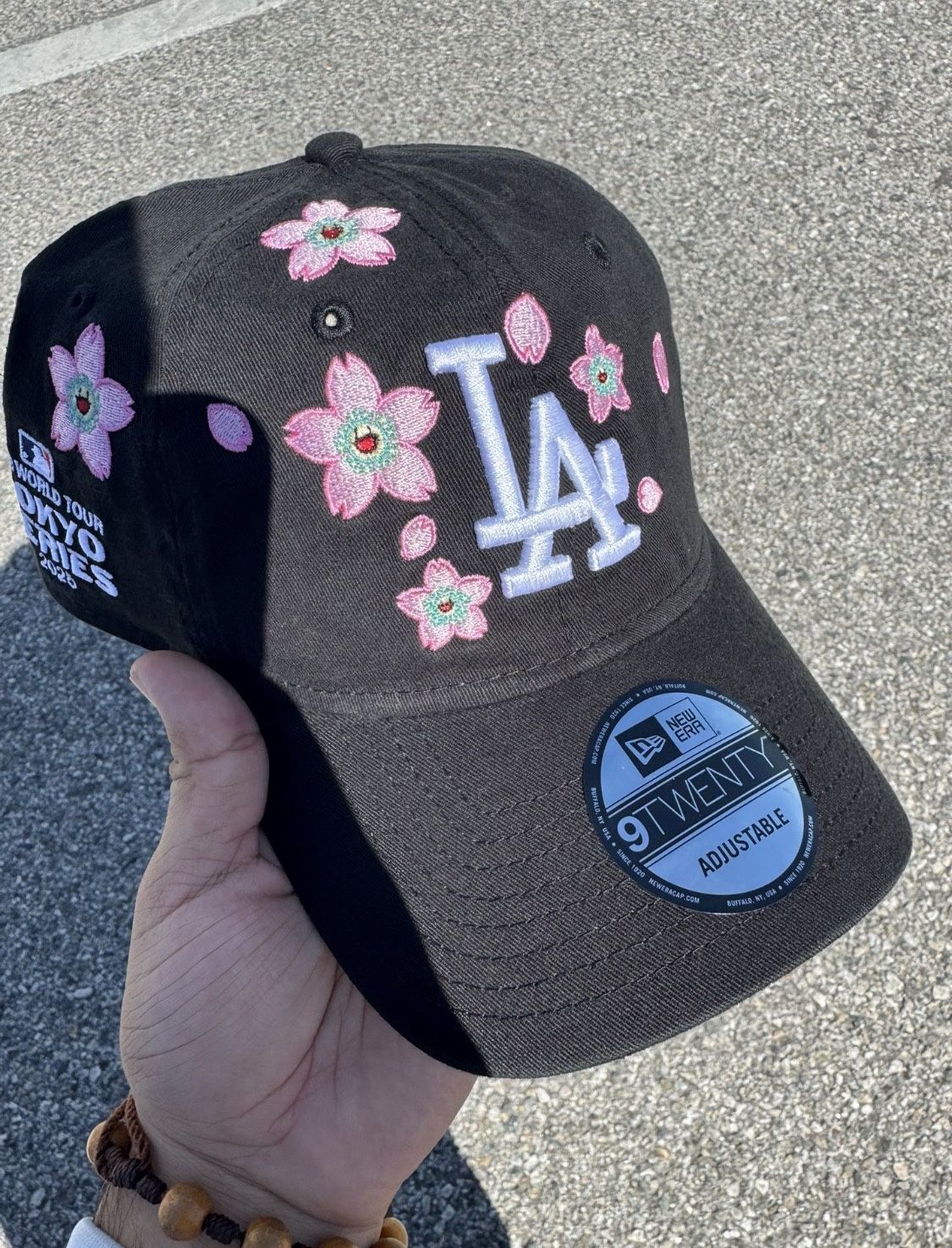 Dodgers X Murakami Black Strapback