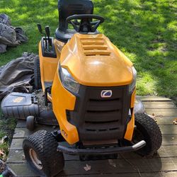 Cub Cadet Lawn Mower 