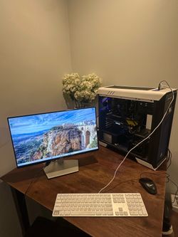 Gaming PC Setup - Intel i7 / GTX 1080 8GB / 16GB RAM + 24" Monitor