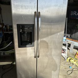 GE Stainless Steel Side-by-Side Refrigerator