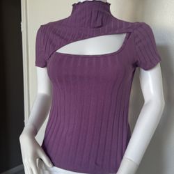 Brandnew Summer Top Size Small