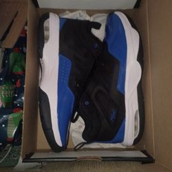 Jordan Stay Loyal 3 basketball shoes 8.5 Size, Blue Color 