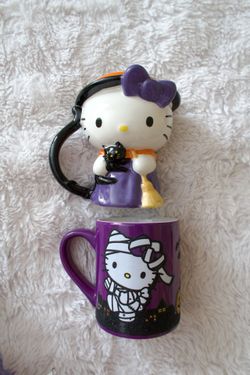 Hello Kitty Halloween Cup Set