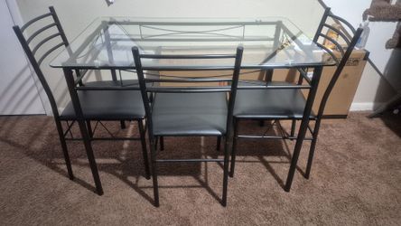 Dining set