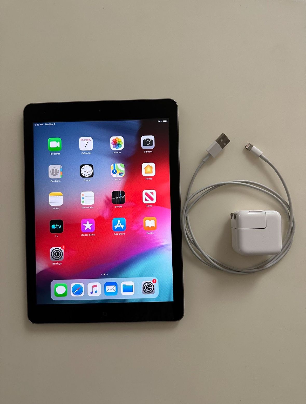 Apple iPad Air with Cable & Charger,  A1474 Tablet