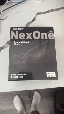 Falsom Nextone Pro headphones