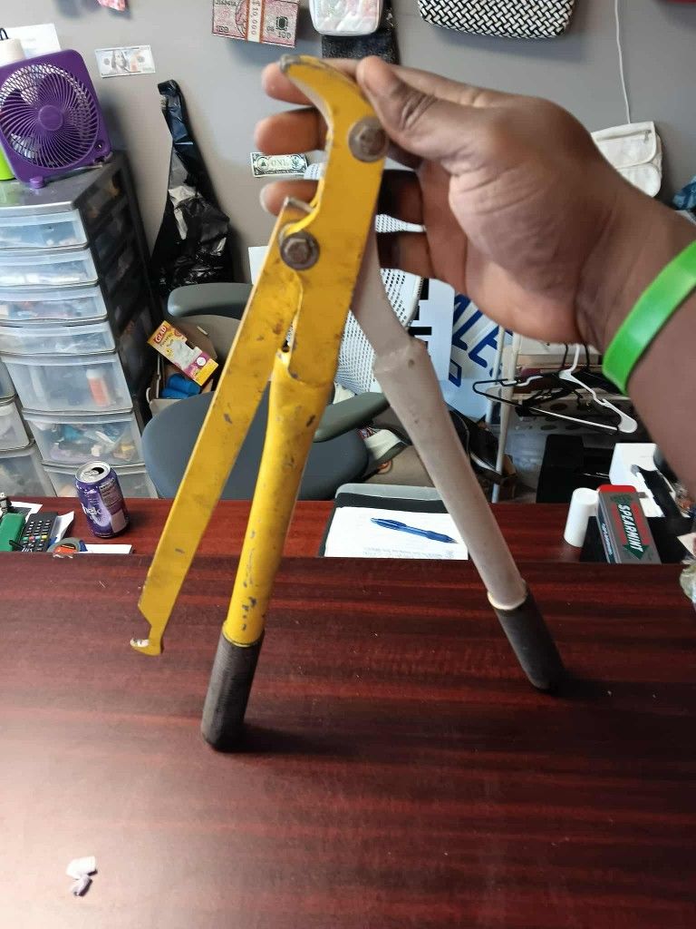 Allstar Performance ALL10106 Wide Jaw Tire Bead Breaker Tool