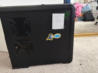 Older Cooler Master Gaming PC – Untested / For Parts
