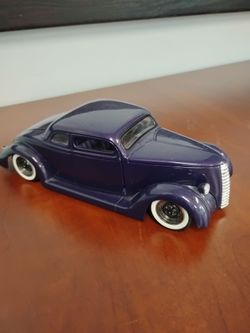 Vintage Muscle Machine Rare Purple Metallic Great Condition Very Clean 1:24 Scale Diecast