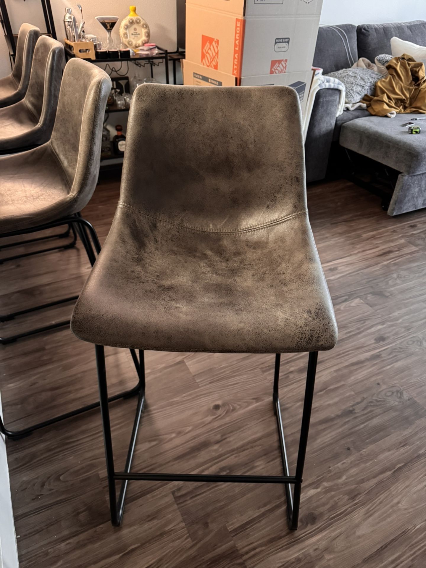 Bar stools / High Chairs