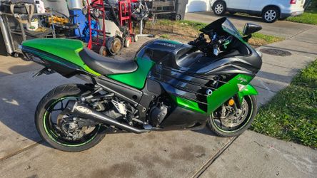 2020  ZX14