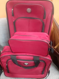 Travel set