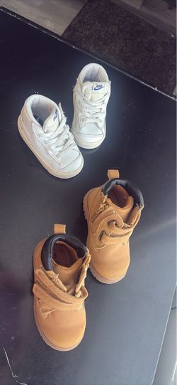 Baby shoes