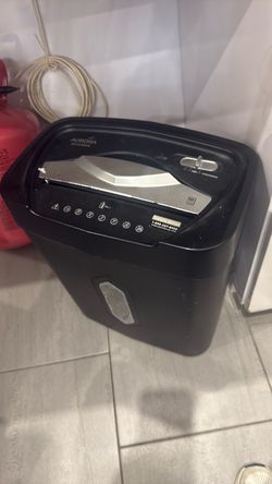 Paper shredder