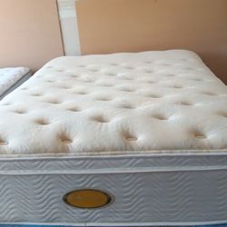 Queen Size Mattress (Colchon Queen Size)