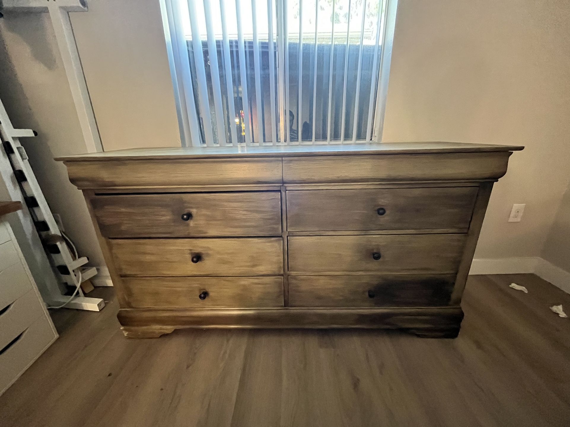 Full Size Real Wood Dresser