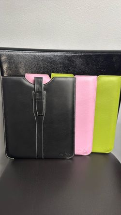 Le Pan Tablet Sleeve Case - Pink / Green / Black $5 each