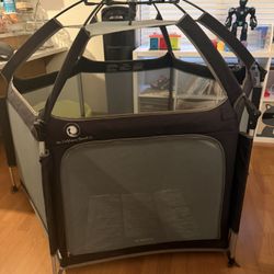 California Beach Co Playpen