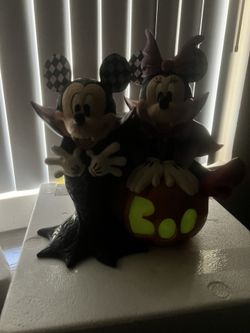Mickey And Minnie Halloween Decor