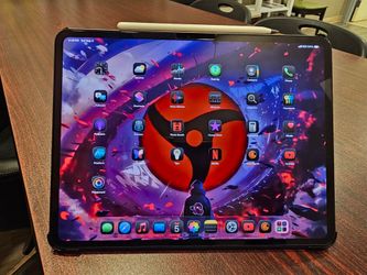 Apple iPad Pro 13 Inch 256GB  wifi + cellular ( Read Description)