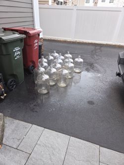 Free 5 gallon glass jugs